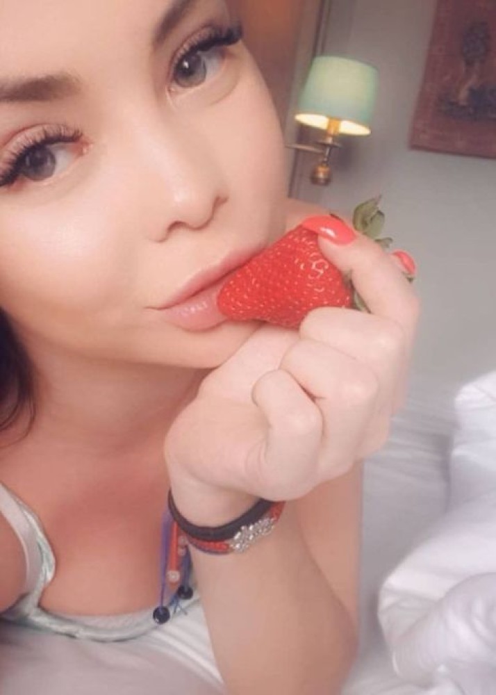 Индивидуалка Вика фото № 2 в городе Златоуст