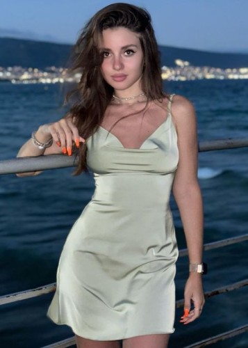 Дана, Г. Златоуст